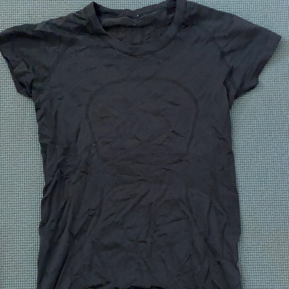 Lululemon Swiftly Tech Short Sleeve Black Size 6